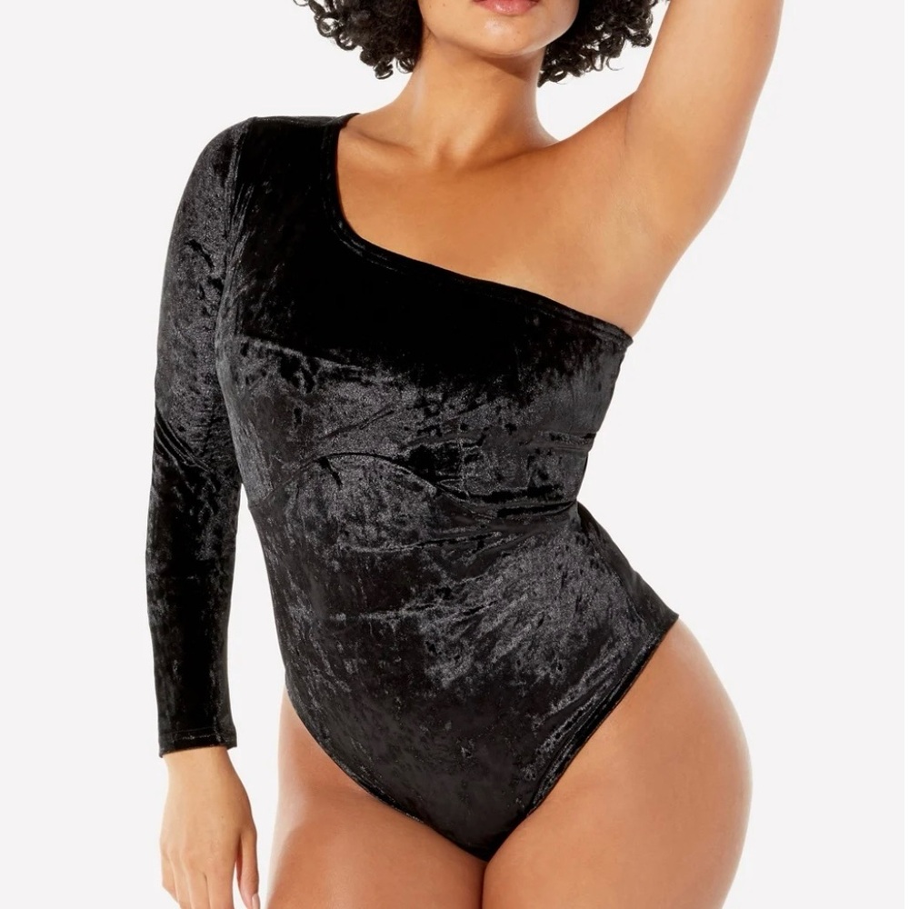 Yitty Plusshy Asymmetrical Bodysuit